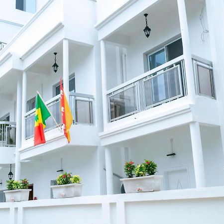 J Pad Hotel Dakar Exterior photo